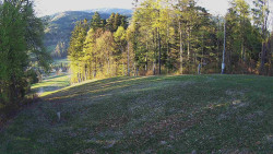 Prostřední část sjezdovky a snowpark