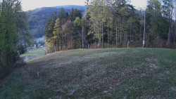 Prostřední část sjezdovky a snowpark