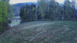 Prostřední část sjezdovky a snowpark