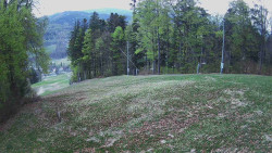 Prostřední část sjezdovky a snowpark