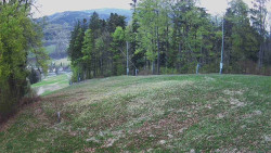 Prostřední část sjezdovky a snowpark