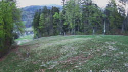 Prostřední část sjezdovky a snowpark