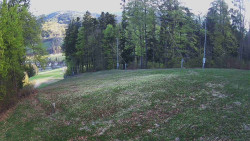 Prostřední část sjezdovky a snowpark