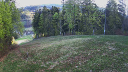 Prostřední část sjezdovky a snowpark