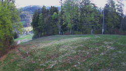 Prostřední část sjezdovky a snowpark