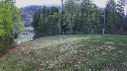 Prostřední část sjezdovky a snowpark