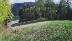 Prostřední část sjezdovky a snowpark