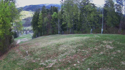 Prostřední část sjezdovky a snowpark