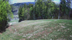Prostřední část sjezdovky a snowpark