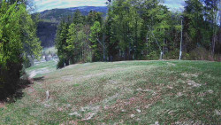 Prostřední část sjezdovky a snowpark