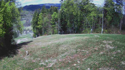 Prostřední část sjezdovky a snowpark