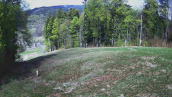 Prostřední část sjezdovky a snowpark