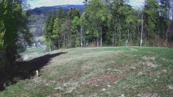 Prostřední část sjezdovky a snowpark