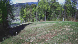 Prostřední část sjezdovky a snowpark