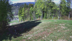 Prostřední část sjezdovky a snowpark