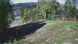 Prostřední část sjezdovky a snowpark