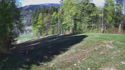 Prostřední část sjezdovky a snowpark