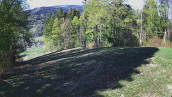 Prostřední část sjezdovky a snowpark