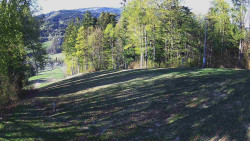 Prostřední část sjezdovky a snowpark