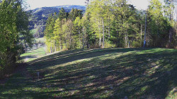 Prostřední část sjezdovky a snowpark