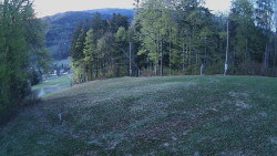 Prostřední část sjezdovky a snowpark