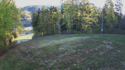 Prostřední část sjezdovky a snowpark