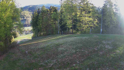 Prostřední část sjezdovky a snowpark