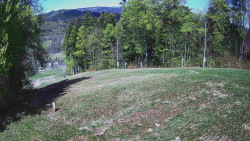 Prostřední část sjezdovky a snowpark