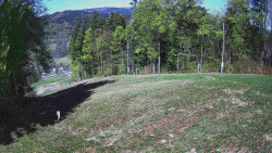 Prostřední část sjezdovky a snowpark