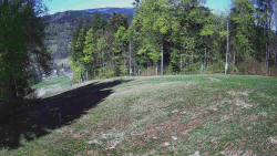 Prostřední část sjezdovky a snowpark