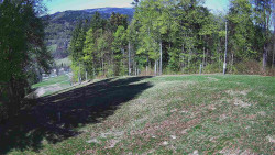 Prostřední část sjezdovky a snowpark