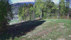 Prostřední část sjezdovky a snowpark