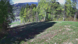 Prostřední část sjezdovky a snowpark