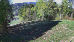 Prostřední část sjezdovky a snowpark