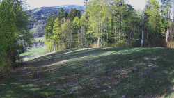 Prostřední část sjezdovky a snowpark