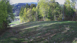 Prostřední část sjezdovky a snowpark