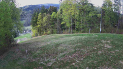 Prostřední část sjezdovky a snowpark