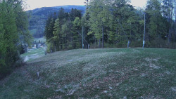 Prostřední část sjezdovky a snowpark