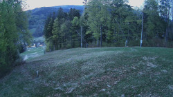 Prostřední část sjezdovky a snowpark