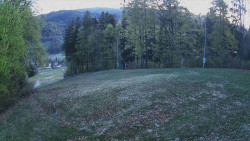 Prostřední část sjezdovky a snowpark