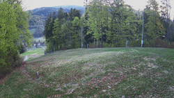 Prostřední část sjezdovky a snowpark