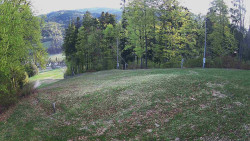 Prostřední část sjezdovky a snowpark