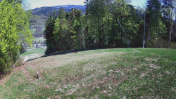 Prostřední část sjezdovky a snowpark
