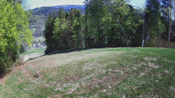 Prostřední část sjezdovky a snowpark