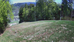 Prostřední část sjezdovky a snowpark