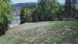 Prostřední část sjezdovky a snowpark