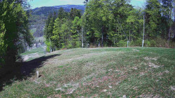 Prostřední část sjezdovky a snowpark