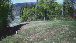 Prostřední část sjezdovky a snowpark