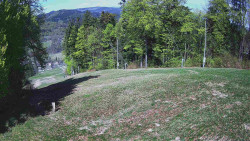 Prostřední část sjezdovky a snowpark