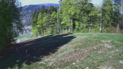 Prostřední část sjezdovky a snowpark